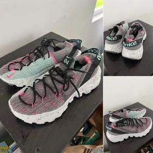 Women's Nike space hippie 04 size 9
